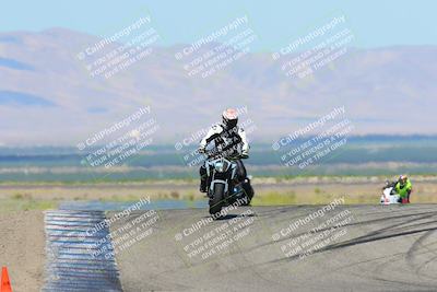 media/May-29-2022-Lets Ride (Sun) [[e8986be515]]/B Group/1020am (Outside Grapevine)/